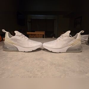 Nike Air Max 270. Size 4.5 Youth